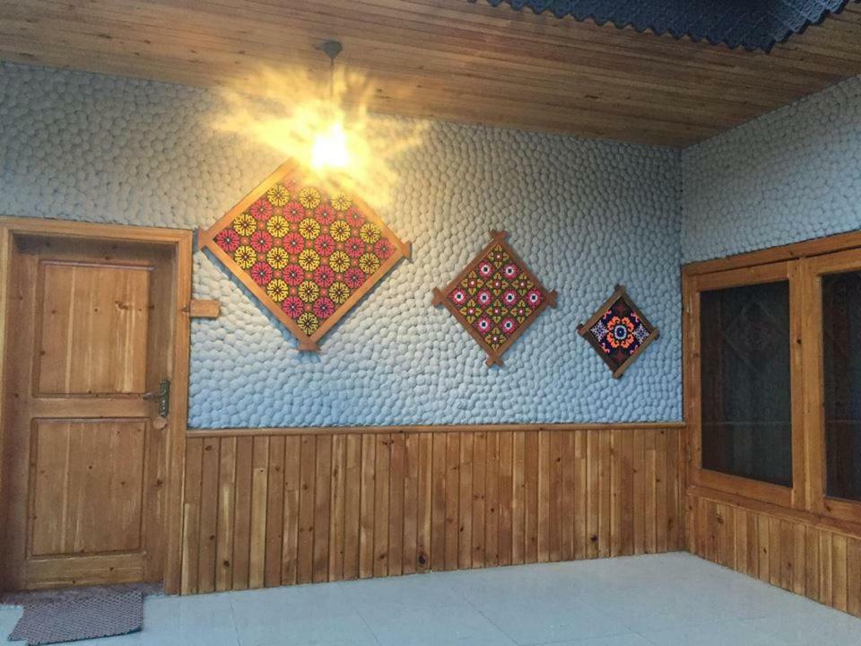 Embassy Villa Suites Karimabad  Eksteriør bilde